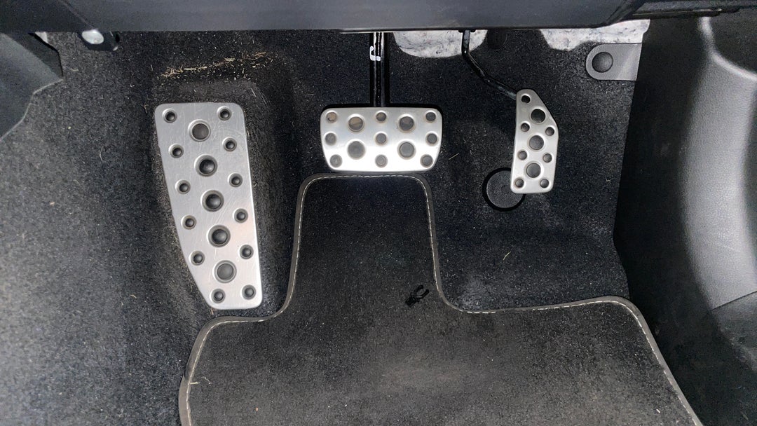 Pedals and Footmat