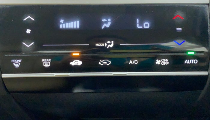 2015 Honda Jazz 1.2 V AT, Petrol, Automatic, 67,855 km, Automatic Climate Control