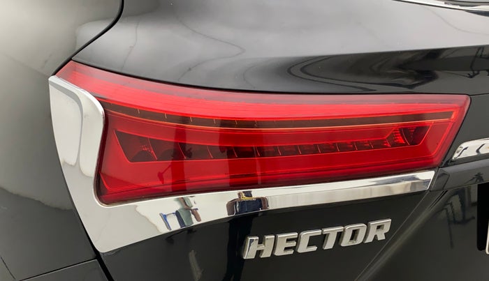 2021 MG HECTOR SHARP HYBRID 1.5 PETROL, Petrol, Manual, 20,387 km, Left tail light - Reverse gear light not functional