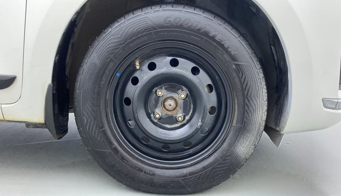 2019 Maruti Dzire VDI, Diesel, Manual, 86,462 km, Right Front Wheel