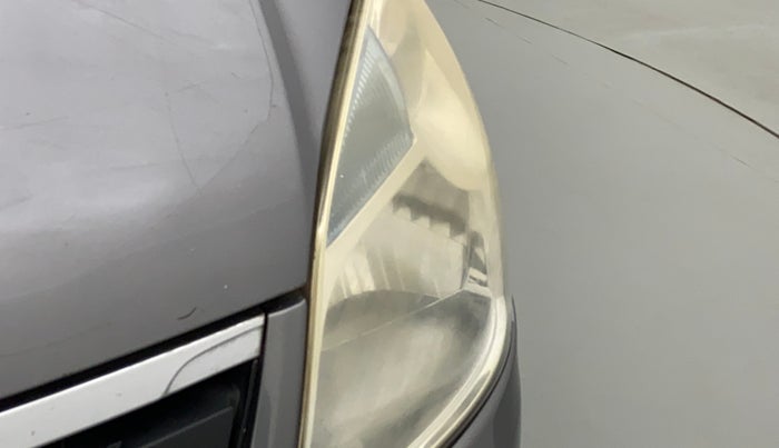2017 Maruti Wagon R 1.0 LXI CNG, CNG, Manual, 80,479 km, Left headlight - Faded