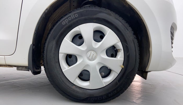 2020 Maruti Swift VXI D, Petrol, Manual, 16,123 km, Right Front Tyre