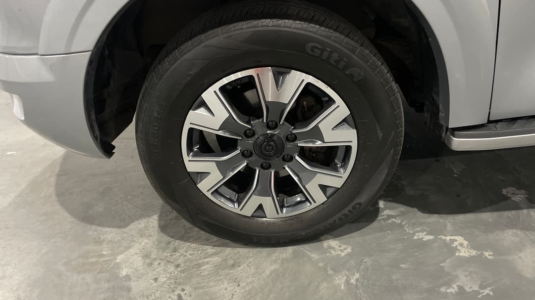 2024 GWM Ute Cannon-l (4x4), Automatic, 42385 km, Left Front Wheel