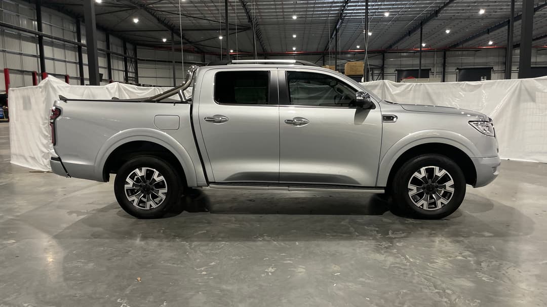 2024 GWM Ute Cannon-l (4x4), Automatic, 42385 km, Right Side View