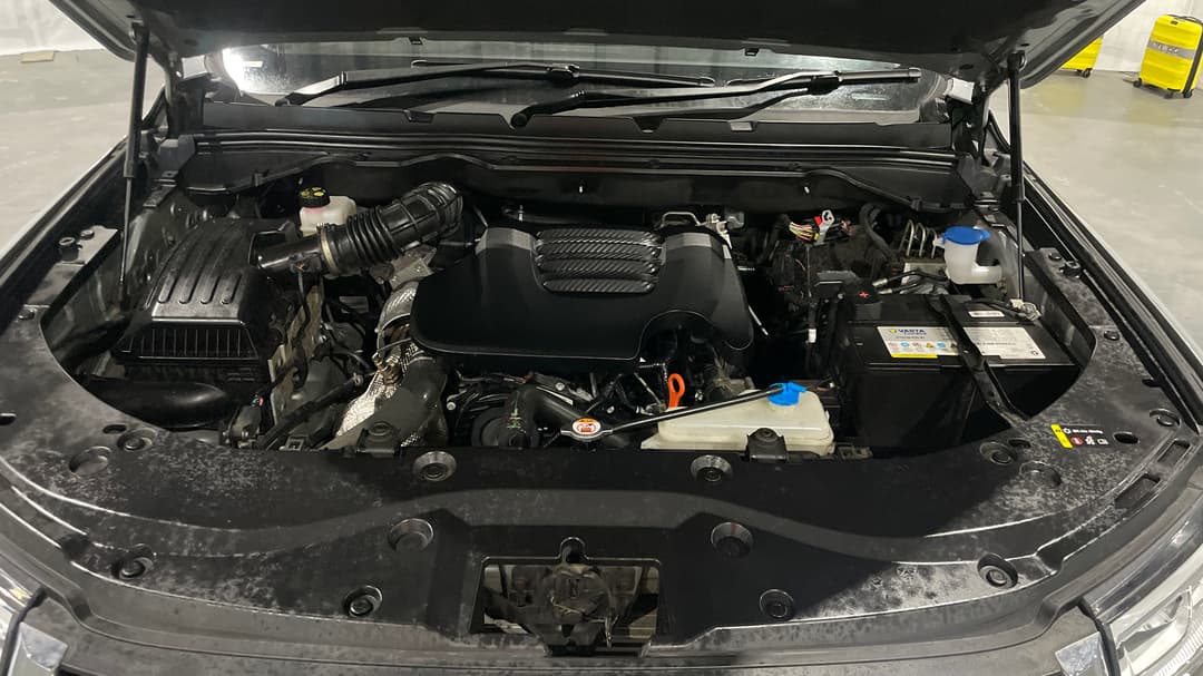 2024 GWM Ute Cannon-l (4x4), Automatic, 42385 km, Open Bonnet (Engine)