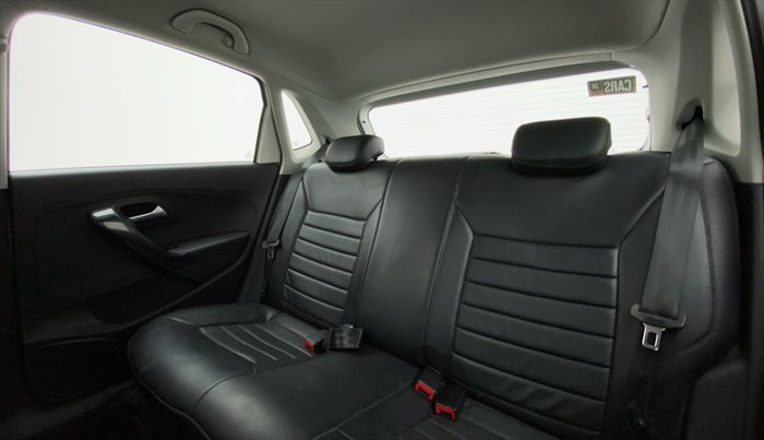 2017 Volkswagen Polo COMFORTLINE 1.2L, Petrol, Manual, 61,546 km, Right Side Rear Door Cabin