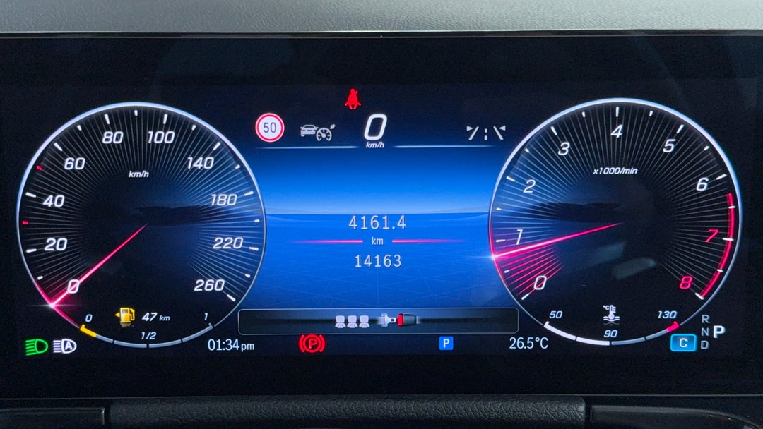 2024 Mercedes-benz GLA 200, Automatic, 14163 km, Odometer View