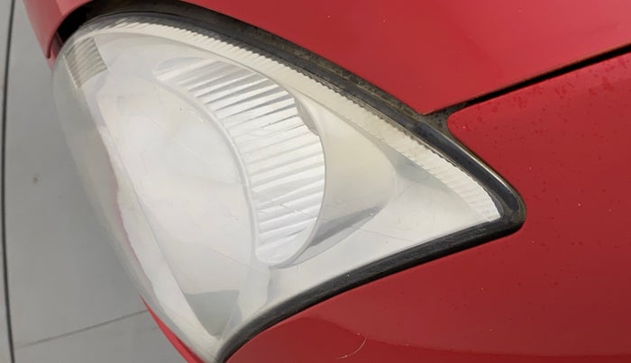 2011 Maruti Swift VXI, Petrol, Manual, 1,02,874 km, Left headlight - Faded