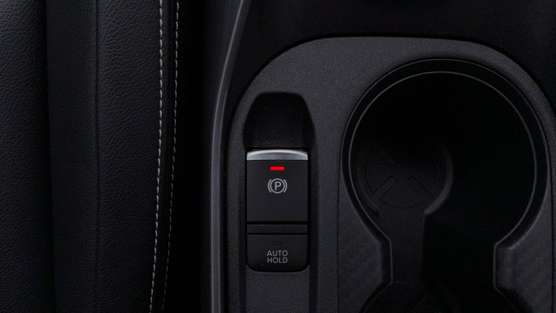 2023 Nissan Juke St-l, Automatic, 63341 km, Handbrake