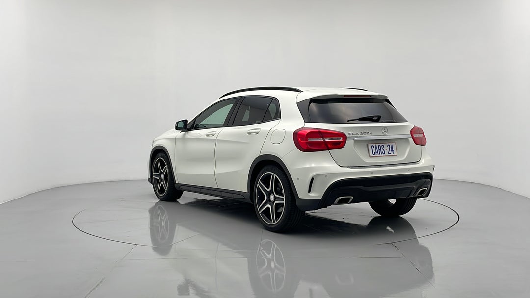 Left Back Diagonal (45- Degree) View