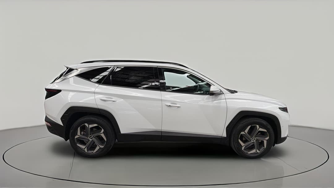 2023 Hyundai Tucson Highlander (AWD), Automatic, 60689 km, Right Side View