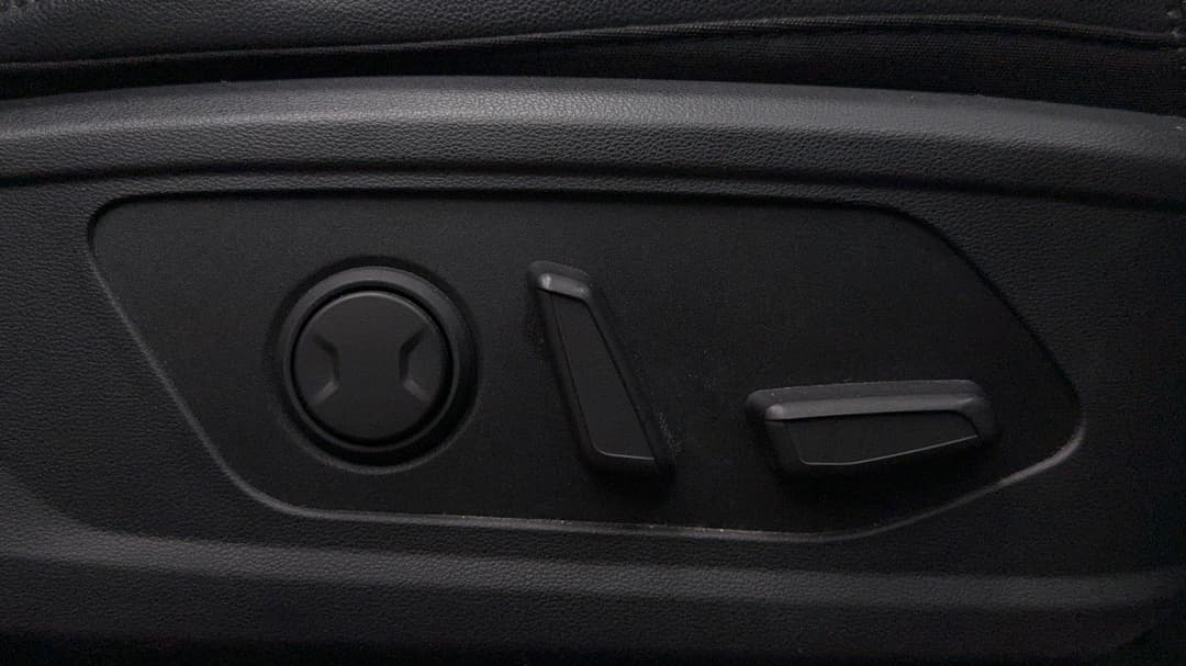 2023 Hyundai Tucson Highlander (AWD), Automatic, 60689 km, Drivers Side Adjustment Panel