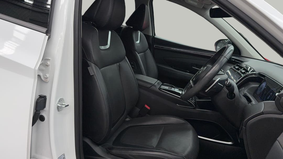 2023 Hyundai Tucson Highlander (AWD), Automatic, 60689 km, Right Side Front Door Cabin View