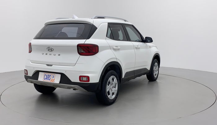 2020 Hyundai VENUE S 1.2, Petrol, Manual, 30,582 km, Right Back Diagonal
