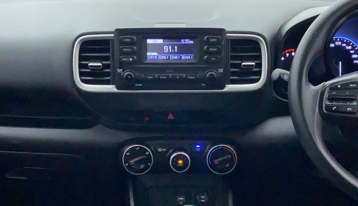 2020 Hyundai VENUE S 1.2, Petrol, Manual, 30,582 km, Air Conditioner