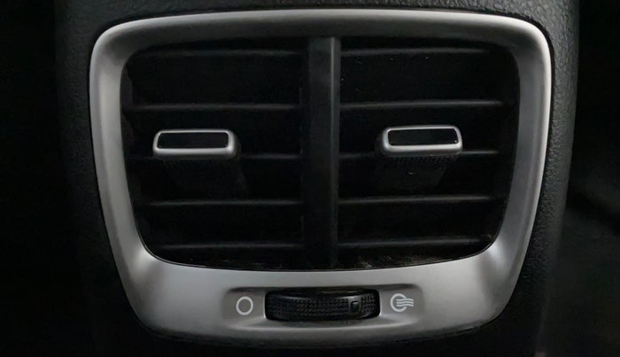 2020 Hyundai VENUE S 1.2, Petrol, Manual, 30,582 km, Rear AC Vents