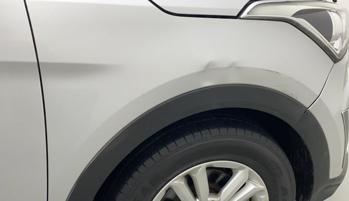 2015 Hyundai Creta SX PLUS 1.6 PETROL, Petrol, Manual, 81,642 km, Right fender - Minor scratches