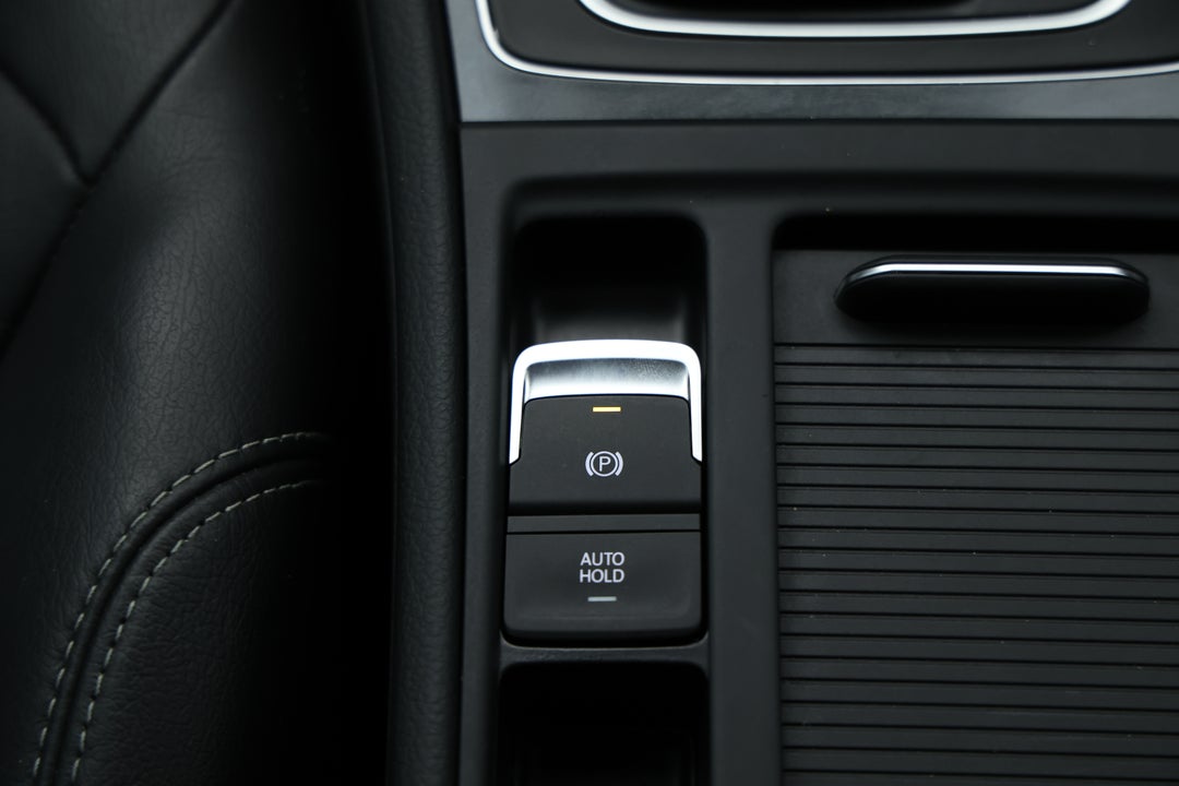 2018 Volkswagen Golf 110 Tsi Comfortline, Automatic, 84471 km, Handbrake