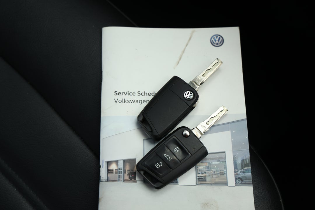 2018 Volkswagen Golf 110 Tsi Comfortline, Automatic, 84471 km, Key Close-up