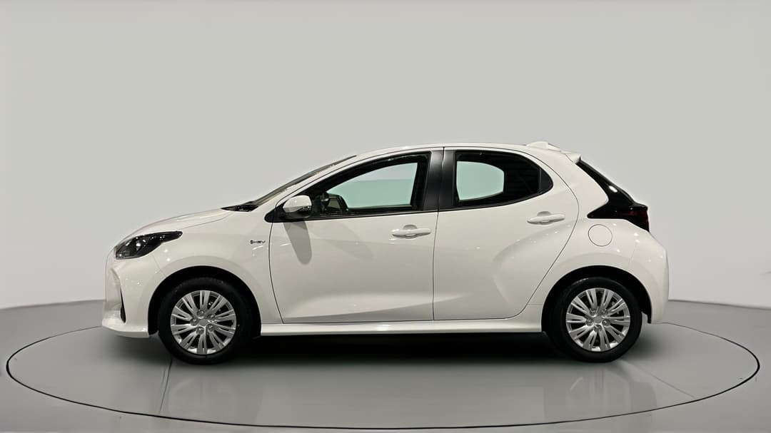 2024 Toyota Yaris Ascent Sport Hybrid, Automatic, 32050 km, Left Side View