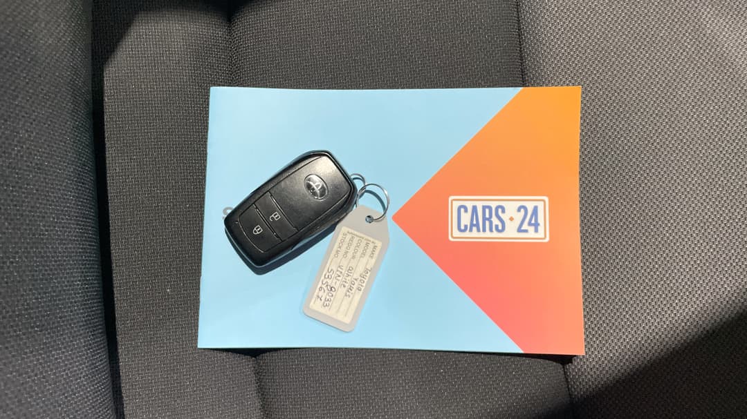 2024 Toyota Yaris Ascent Sport Hybrid, Automatic, 32050 km, Key Close-up