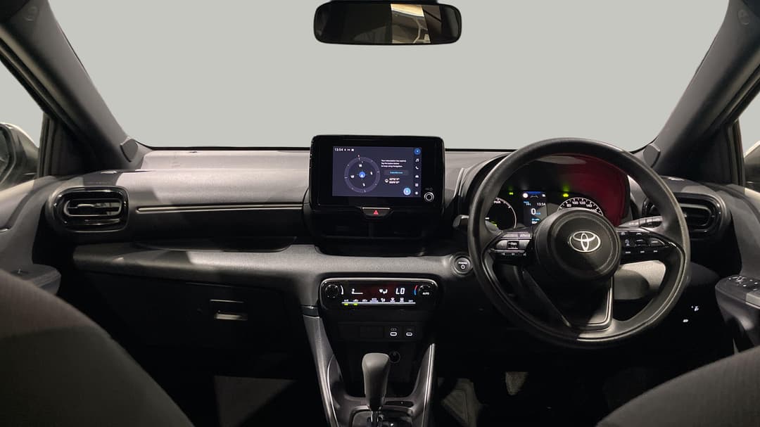 2024 Toyota Yaris Ascent Sport Hybrid, Automatic, 32050 km, Dashboard View