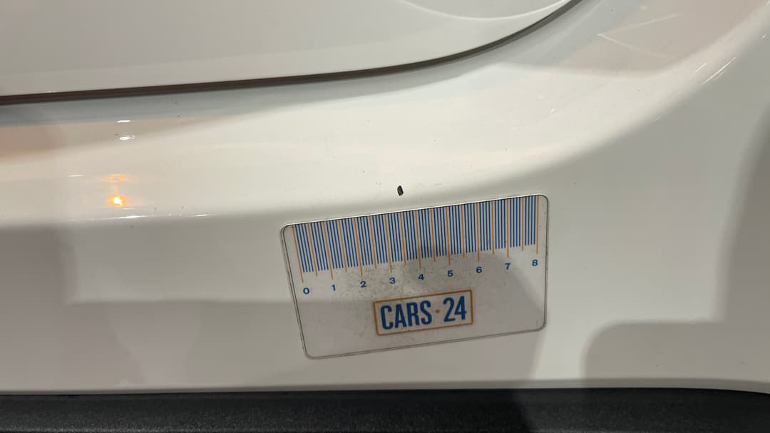 2024 Toyota Yaris Ascent Sport Hybrid, Automatic, 32050 km, Bumper Rear Chip