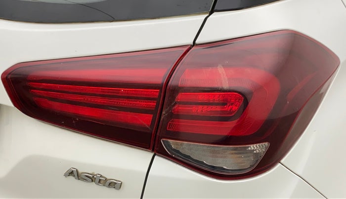 2018 Hyundai Elite i20 ASTA 1.2, Petrol, Manual, 44,165 km, Right tail light - Minor damage