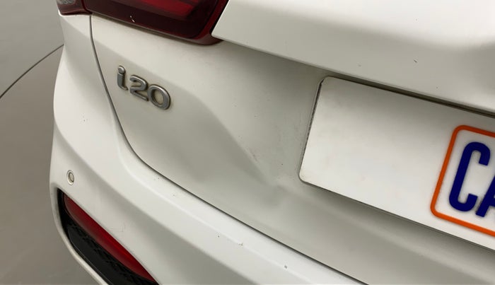 2018 Hyundai Elite i20 ASTA 1.2, Petrol, Manual, 44,165 km, Dicky (Boot door) - Slightly dented