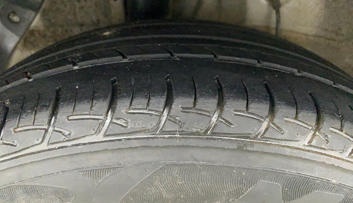 2018 Hyundai Elite i20 ASTA 1.2, Petrol, Manual, 44,165 km, Right Rear Tyre Tread