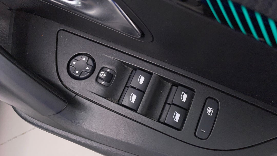 Drivers Side Door Panel Controls
