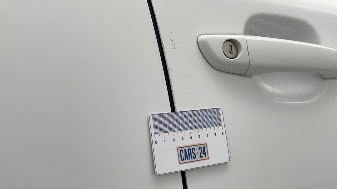 Doors Rear LHS Scratch