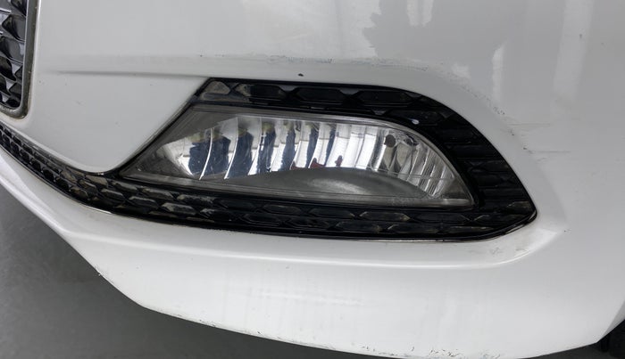 2017 Hyundai Elite i20 SPORTZ 1.2, Petrol, Manual, 55,381 km, Left fog light - Not fixed properly