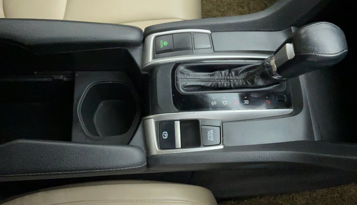 2020 Honda Civic ZX CVT PETROL, Petrol, Automatic, 30,506 km, Gear Lever