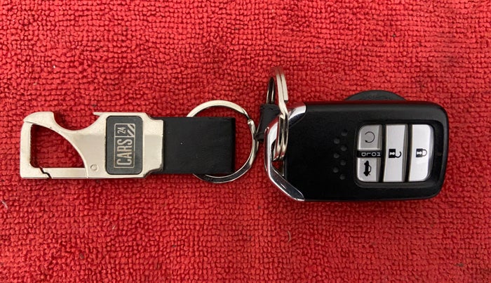 2020 Honda Civic ZX CVT PETROL, Petrol, Automatic, 30,506 km, Key Close Up