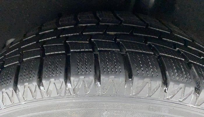 2016 Maruti Baleno DELTA 1.2 K12, Petrol, Manual, 73,021 km, Left Rear Tyre Tread