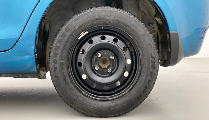 2014 Maruti Swift Dzire VXI, Petrol, Manual, 51,105 km, Left Rear Wheel