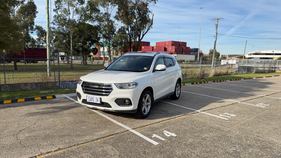 Left Front Diagonal (45- Degree) View