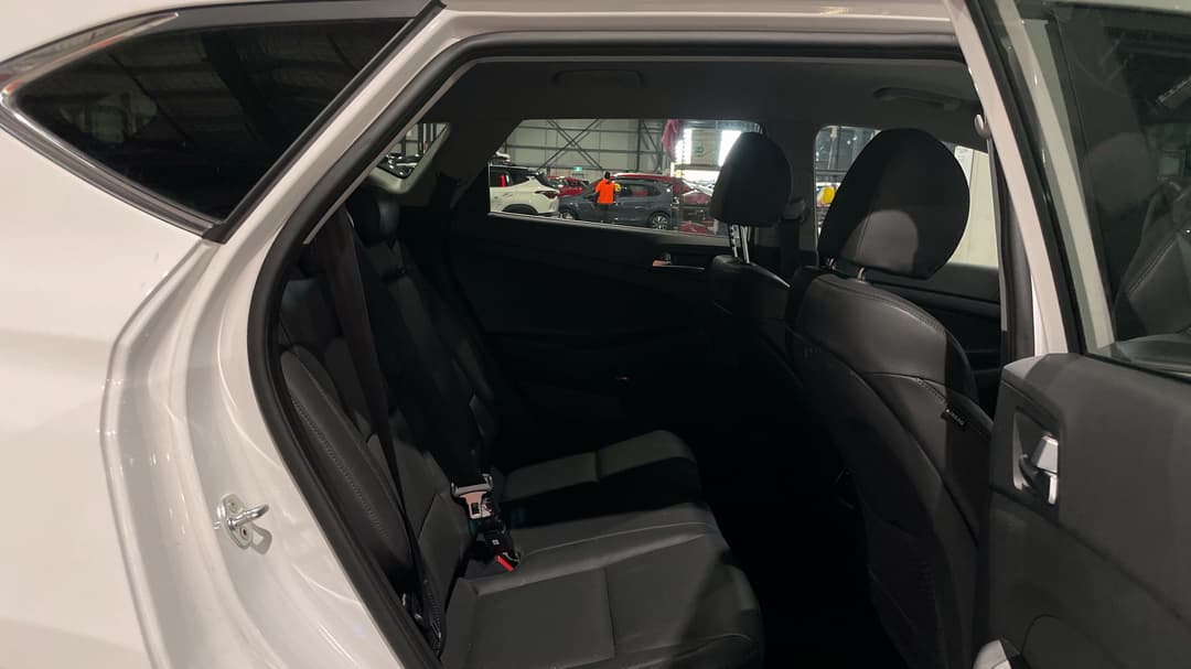 2020 Hyundai Tucson Elite (2WD), Automatic, 82938 km, Right Side Rear Door Cabin View