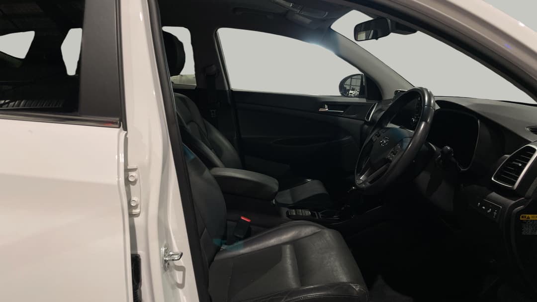 2020 Hyundai Tucson Elite (2WD), Automatic, 82938 km, Right Side Front Door Cabin View