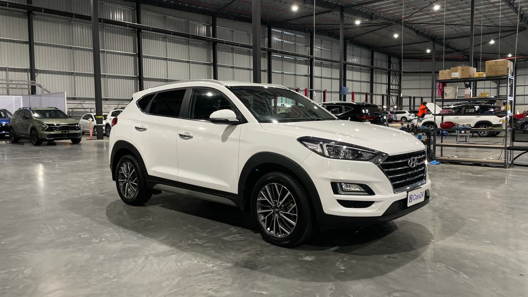 2020 Hyundai Tucson Elite (2WD), Automatic, 82938 km, Right Front Diagonal (45- Degree) View