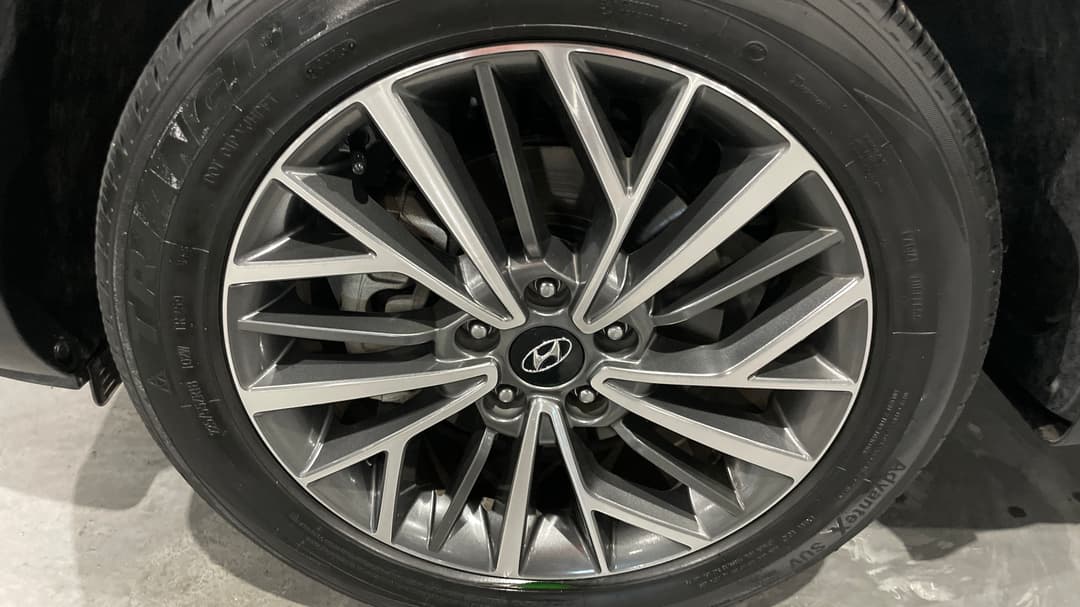 2020 Hyundai Tucson Elite (2WD), Automatic, 82938 km, Left Front Wheel