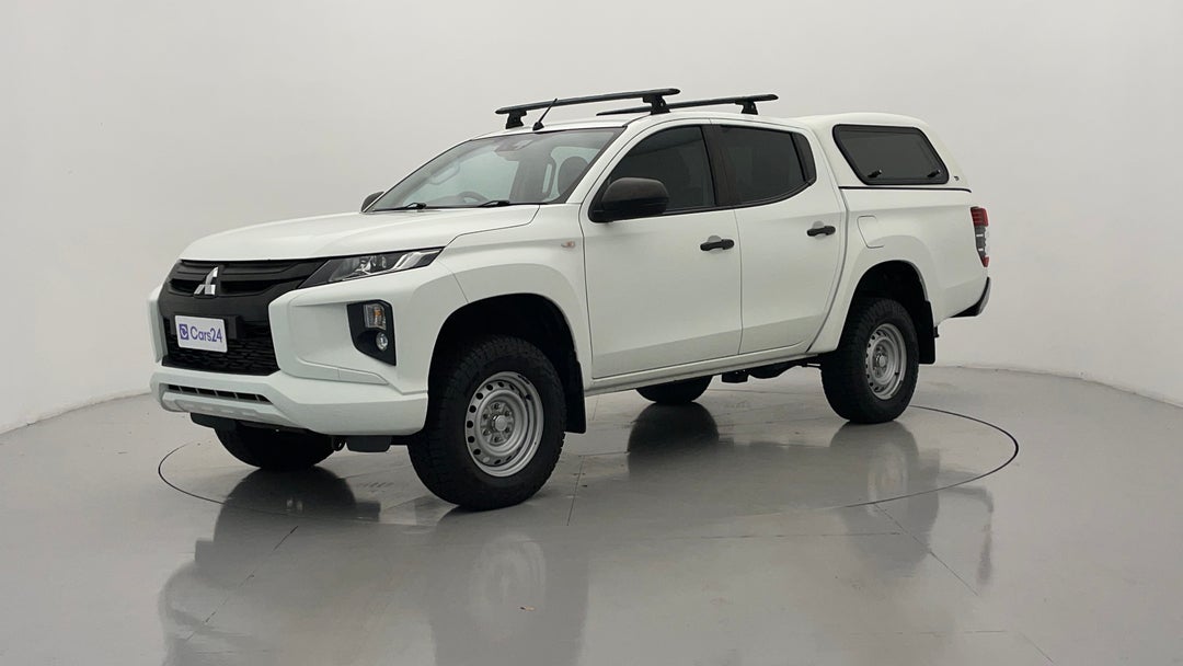 Left Front Diagonal (45- Degree) View