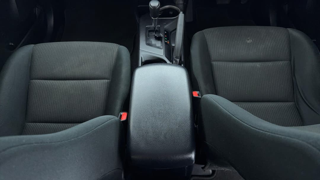 2018 Toyota RAV4 Gx (2WD), Automatic, 139062 km, Center Console