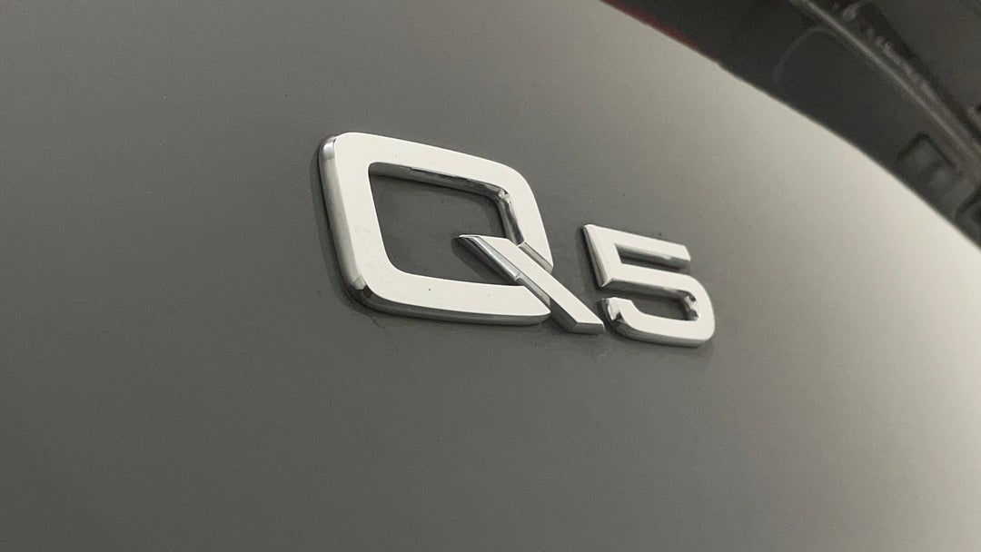 Badge (Boot Left Side)