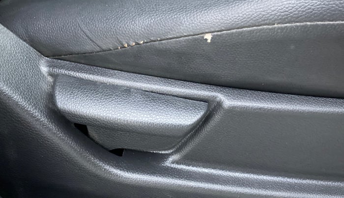 2018 Hyundai Eon ERA PLUS, Petrol, Manual, 61,720 km, Driver Side Adjustment Panel