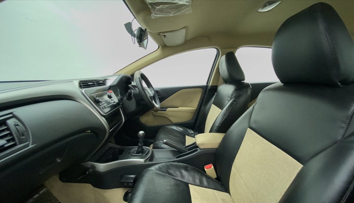 2015 Honda City SV MT PETROL, Petrol, Manual, 72,662 km, Right Side Front Door Cabin