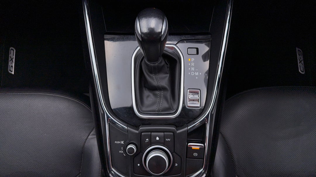 2018 Mazda CX-9 Azami (AWD) (5yr), Automatic, 111289 km, Gear Lever 