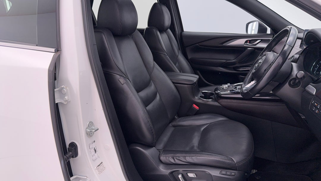 2018 Mazda CX-9 Azami (AWD) (5yr), Automatic, 111289 km, Right Side Front Door Cabin View