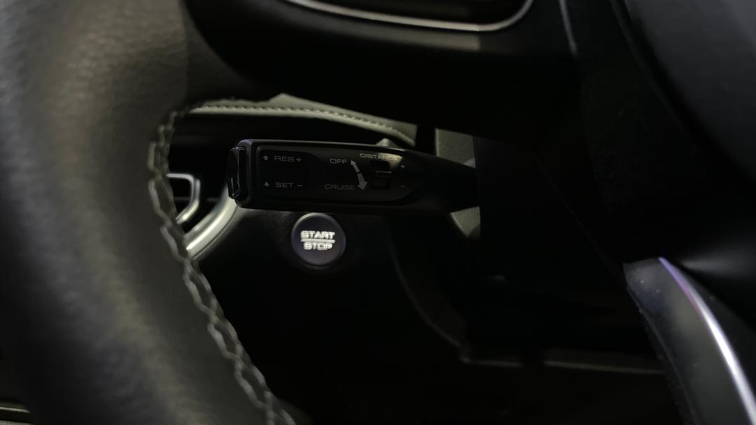 2025 GWM Cannon Lux (4x4), Automatic, 8742 km, Cruise Control